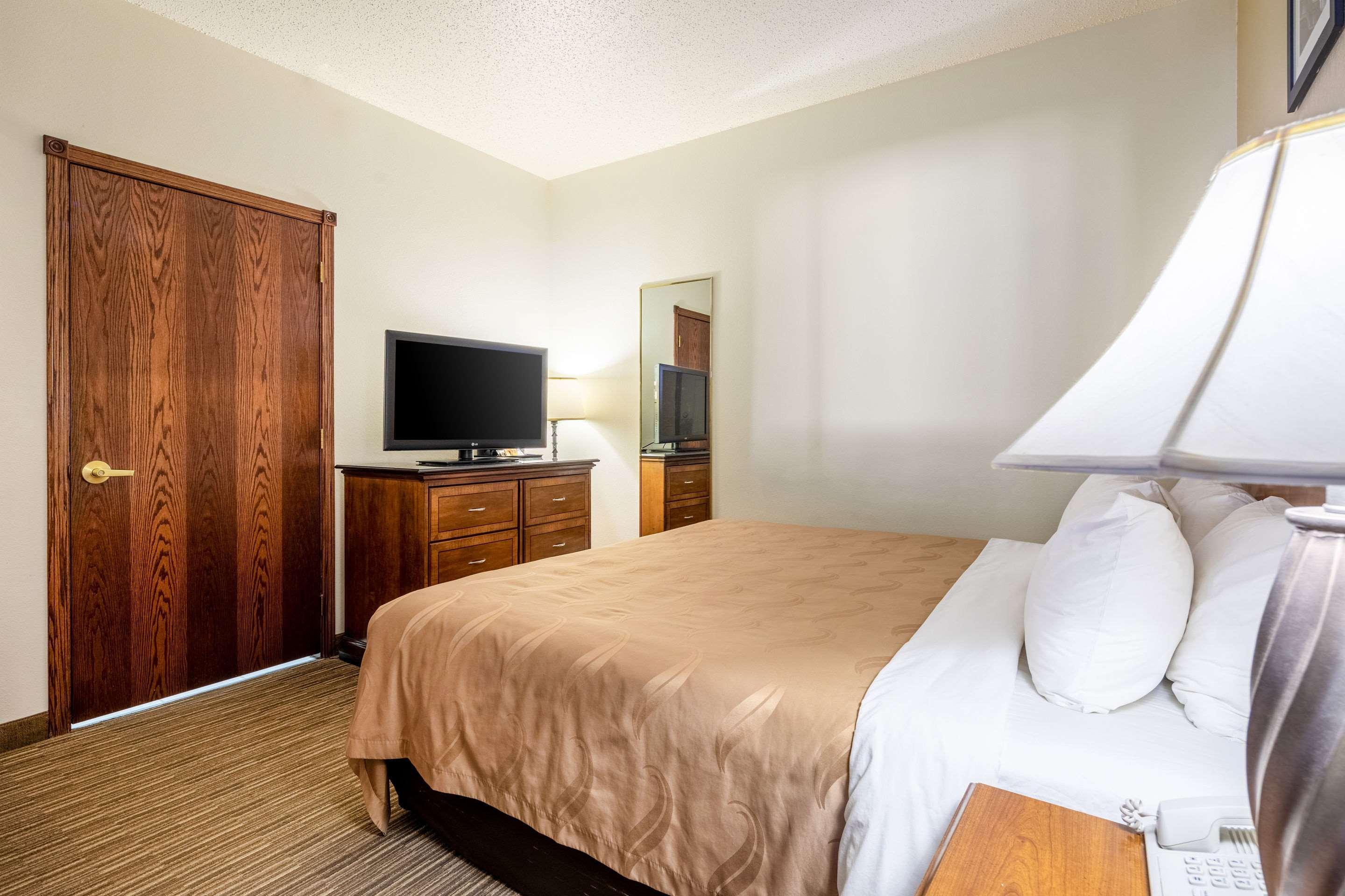 Quality Inn Keystone Near Mount Rushmore Buitenkant foto