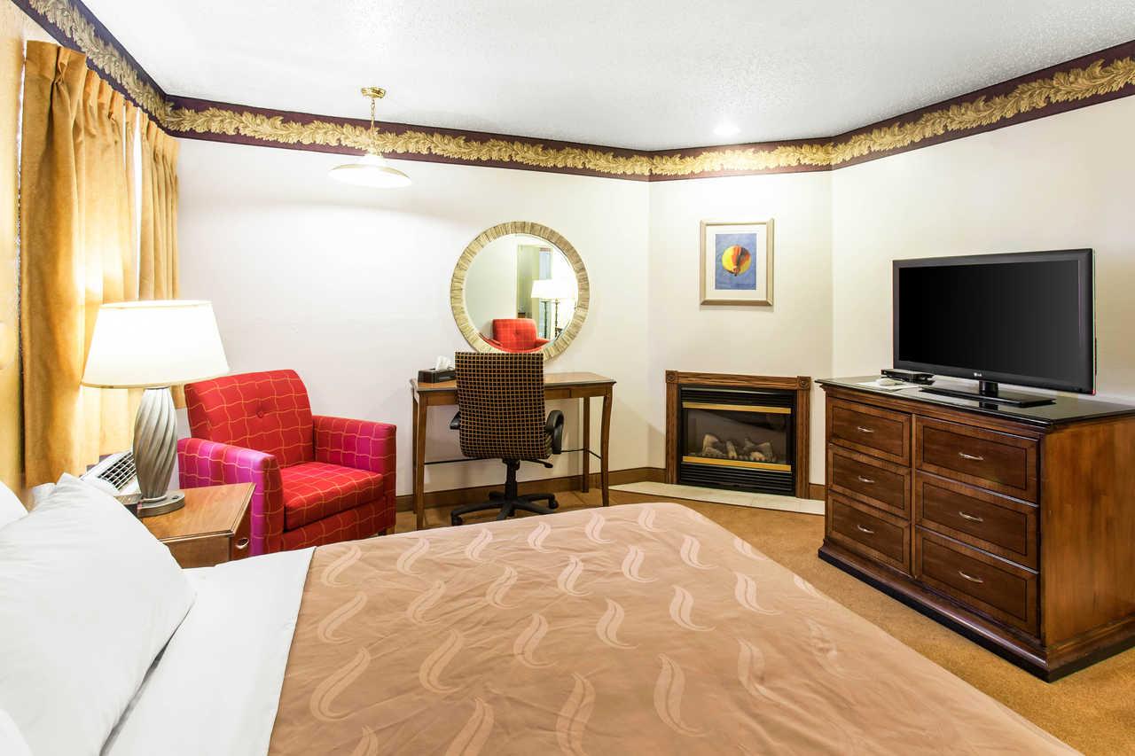 Quality Inn Keystone Near Mount Rushmore Buitenkant foto
