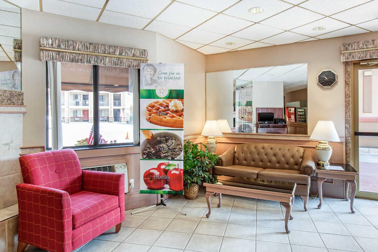 Quality Inn Keystone Near Mount Rushmore Buitenkant foto