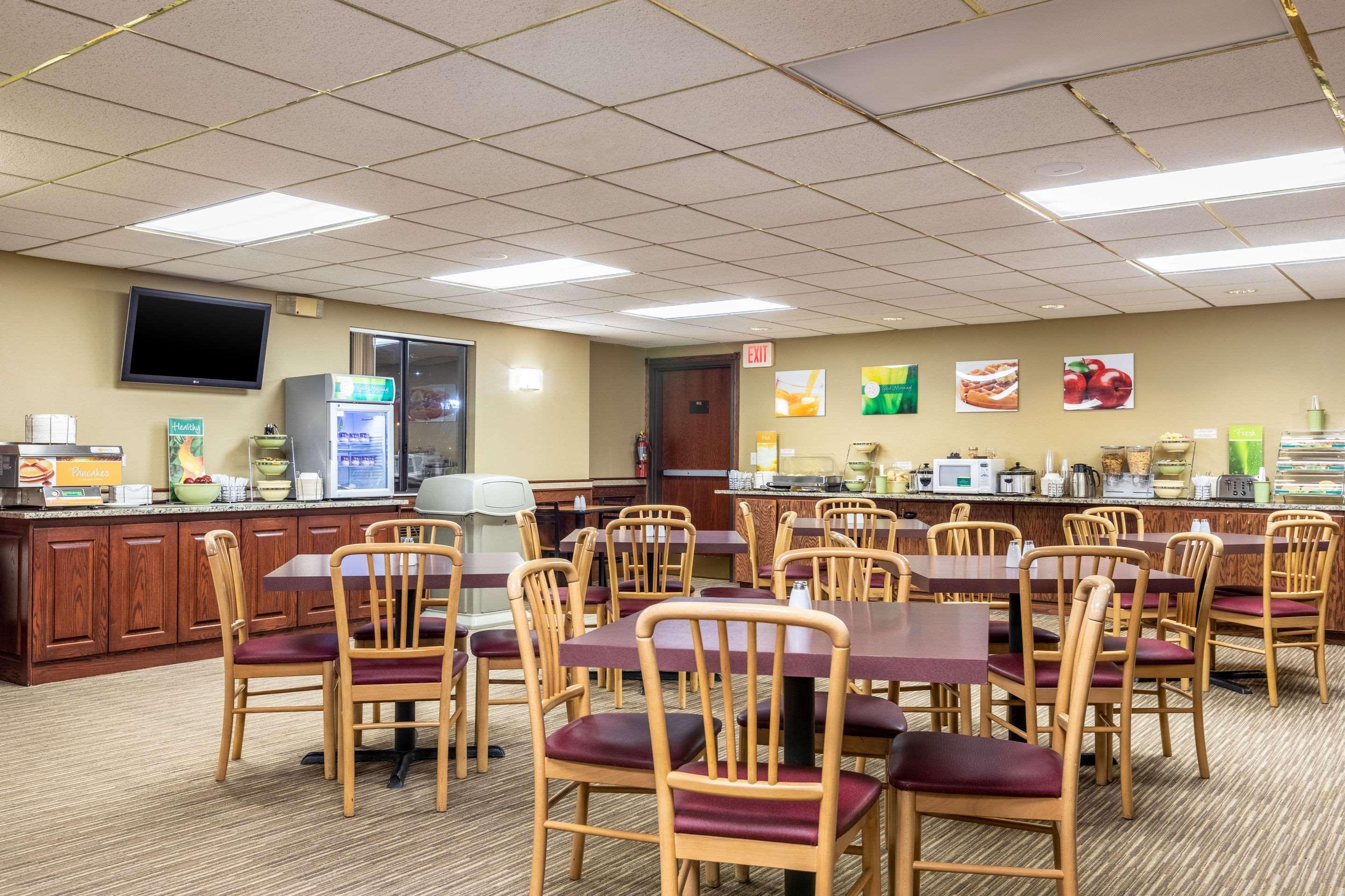 Quality Inn Keystone Near Mount Rushmore Buitenkant foto