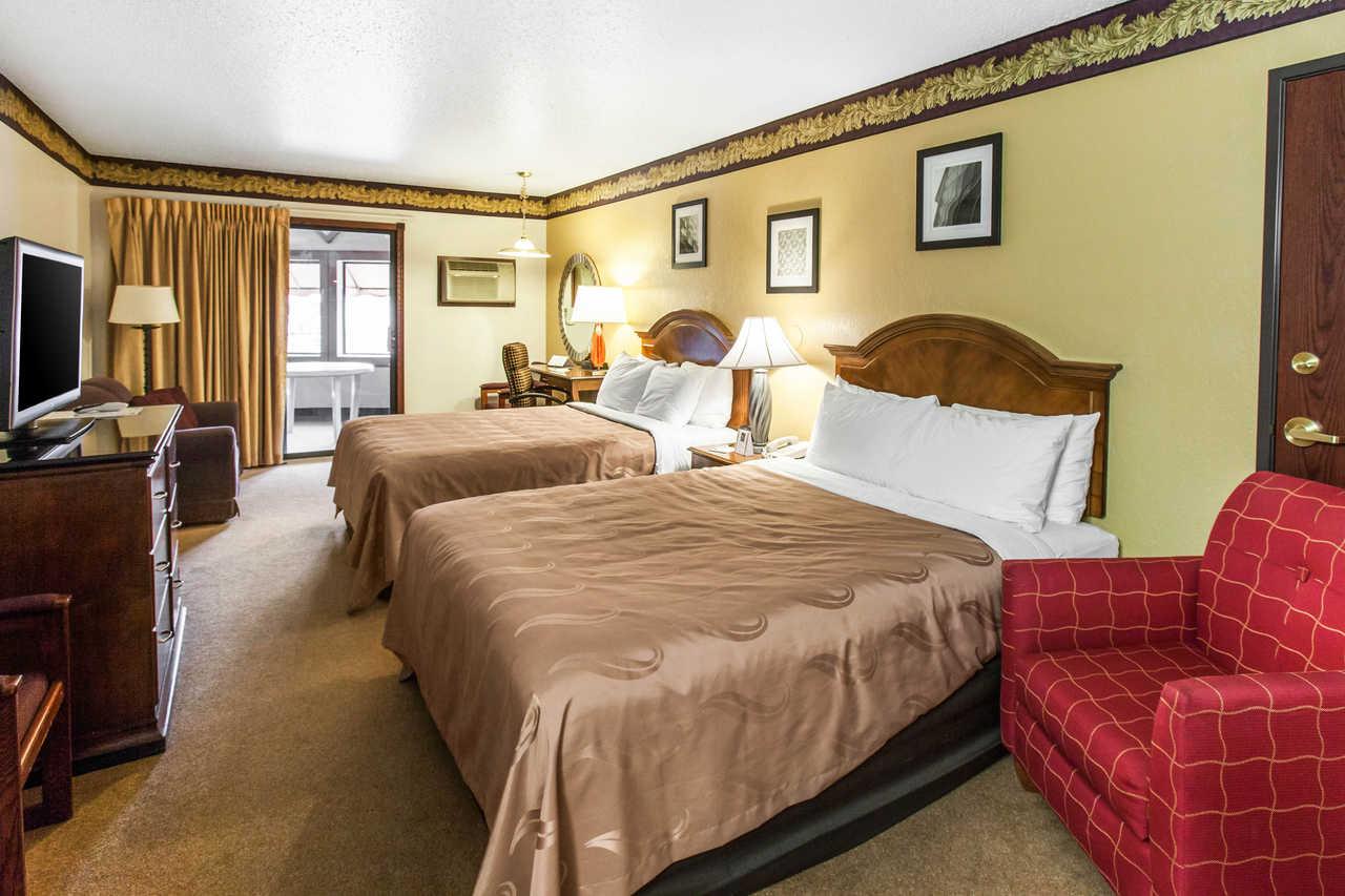 Quality Inn Keystone Near Mount Rushmore Buitenkant foto