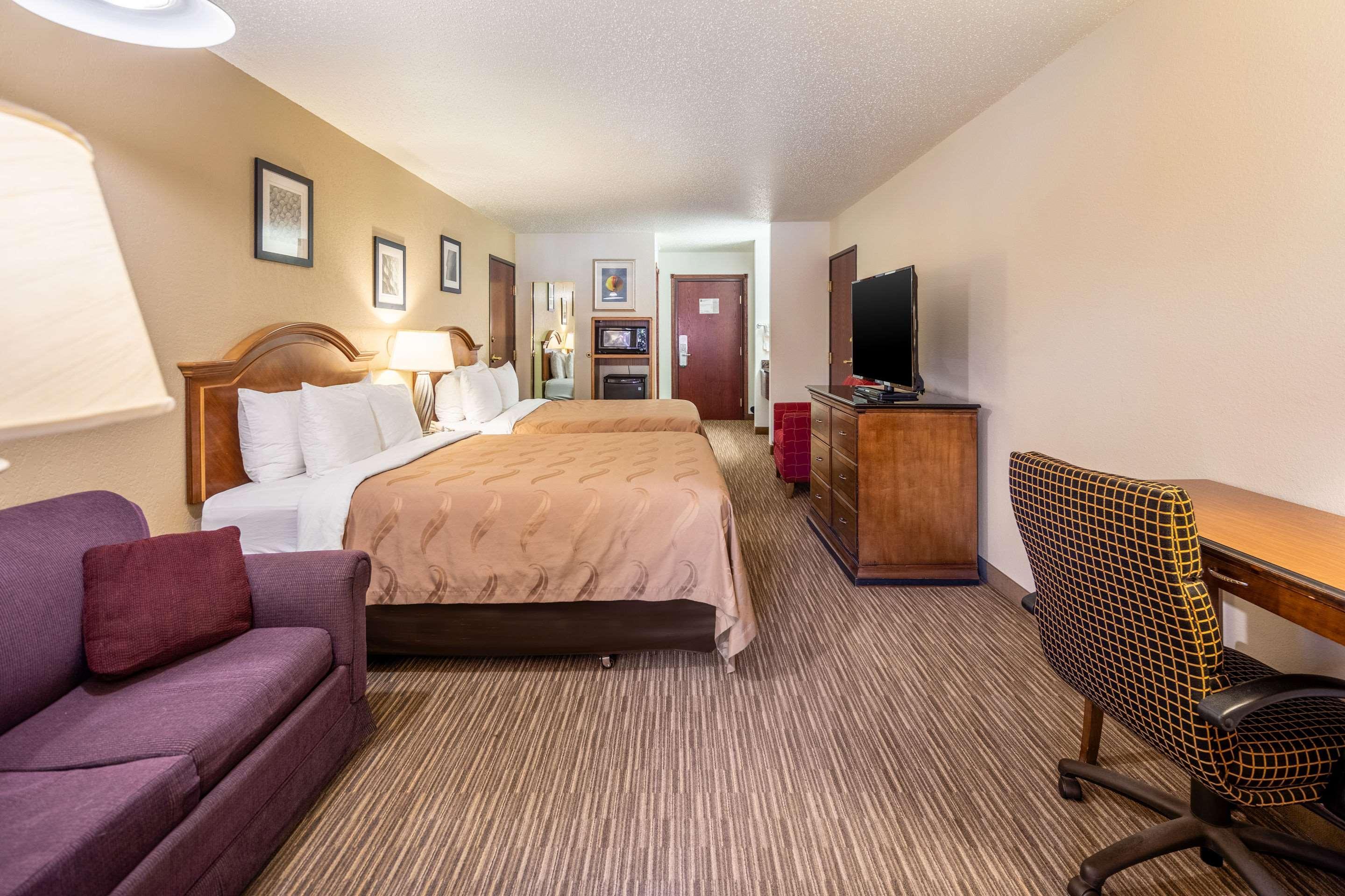 Quality Inn Keystone Near Mount Rushmore Buitenkant foto