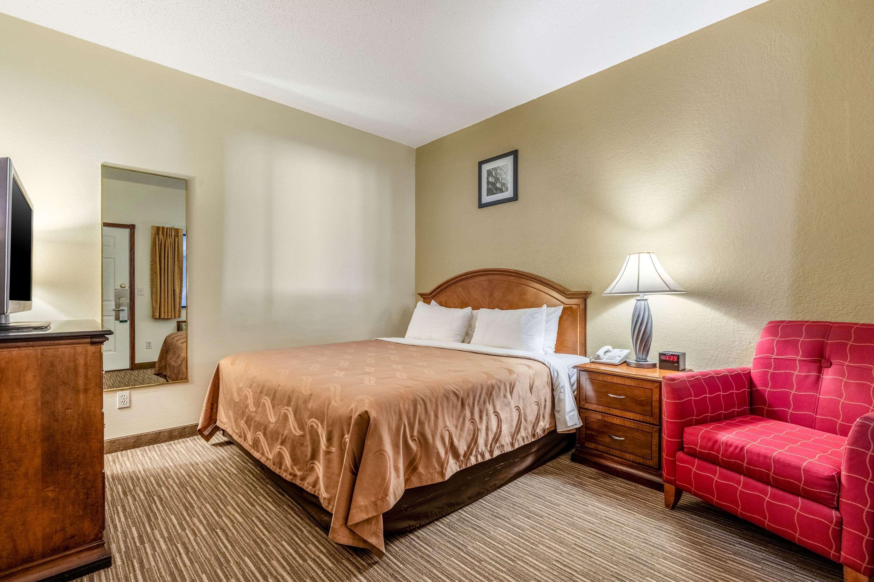 Quality Inn Keystone Near Mount Rushmore Buitenkant foto