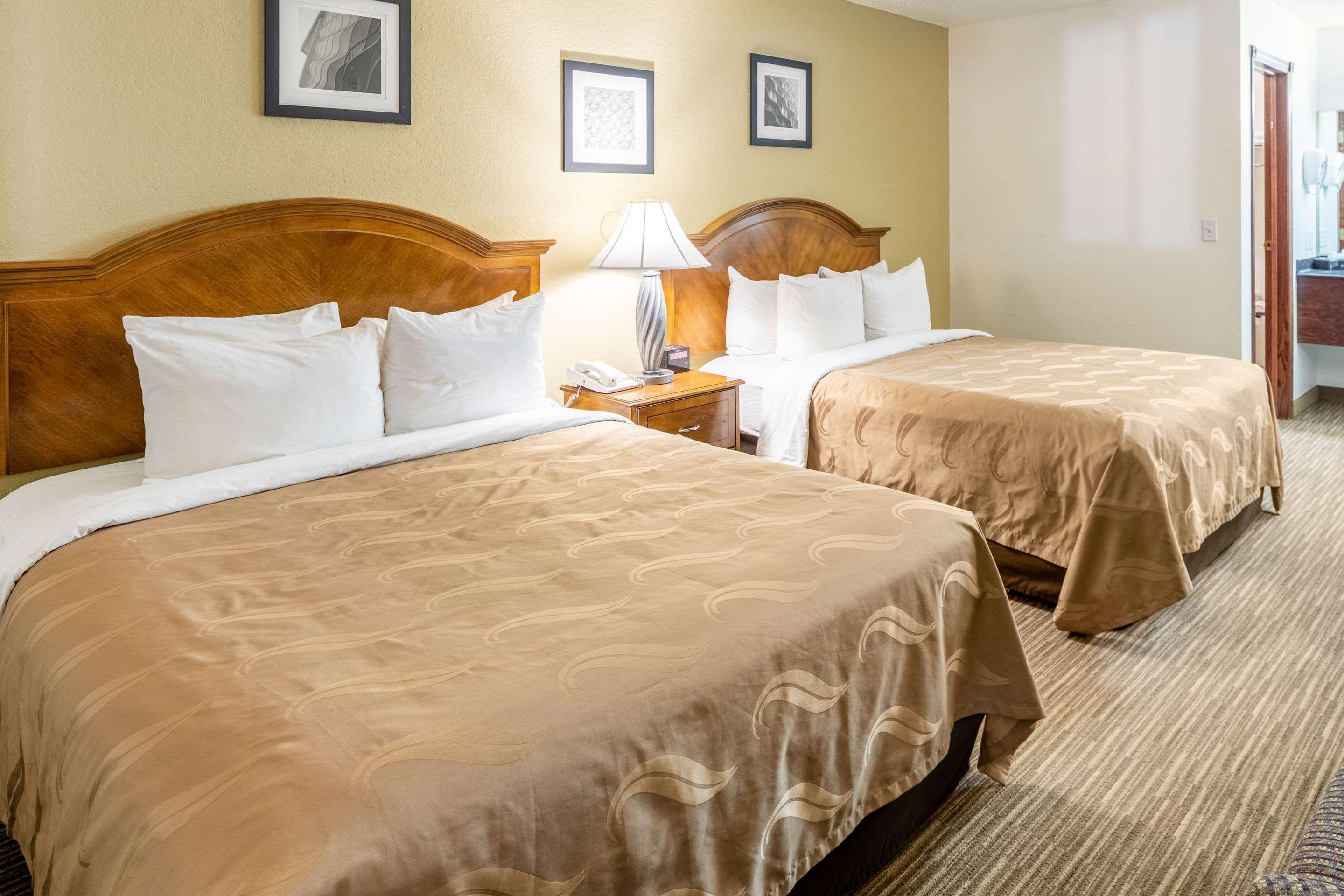 Quality Inn Keystone Near Mount Rushmore Buitenkant foto