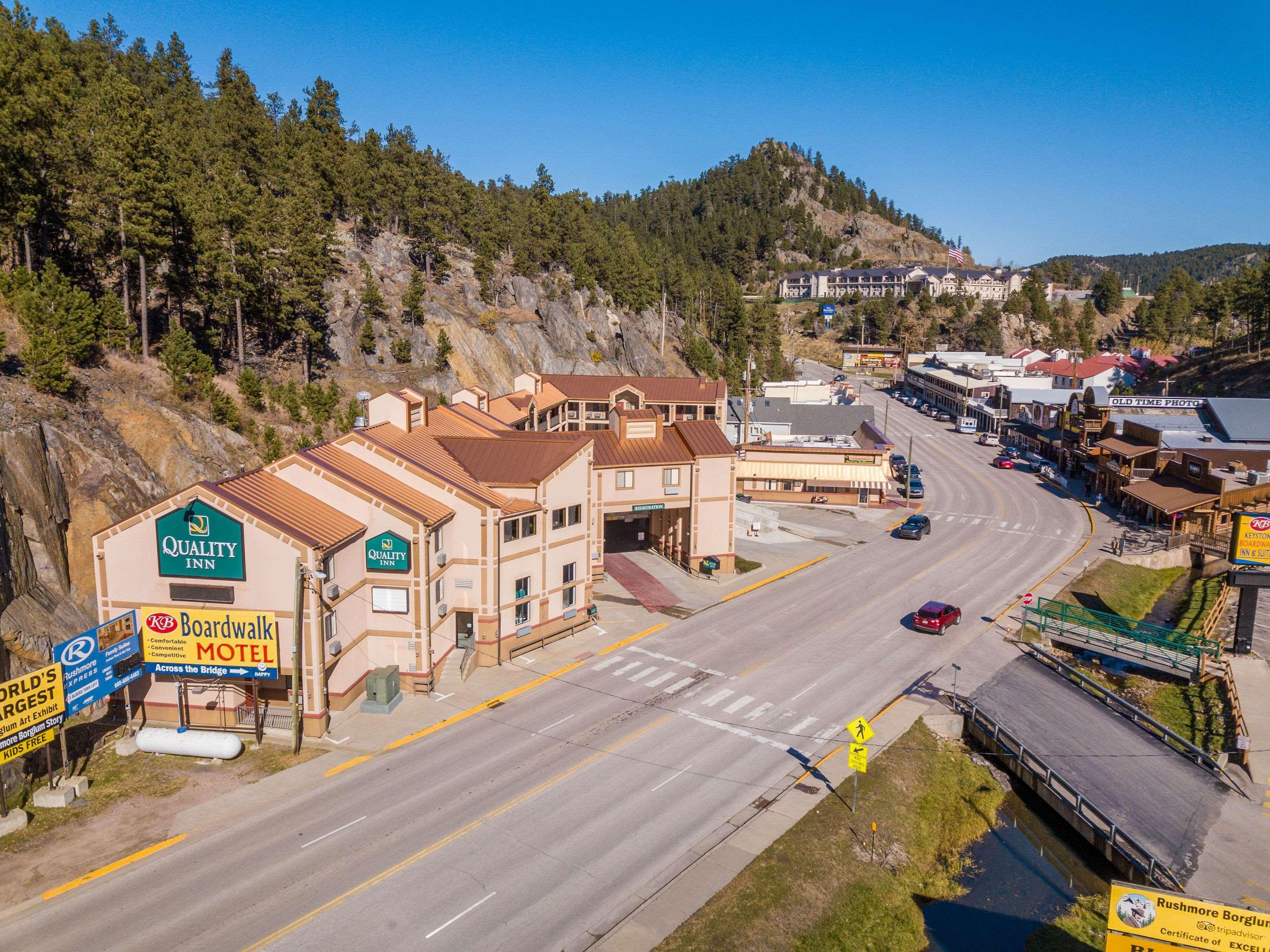 Quality Inn Keystone Near Mount Rushmore Buitenkant foto