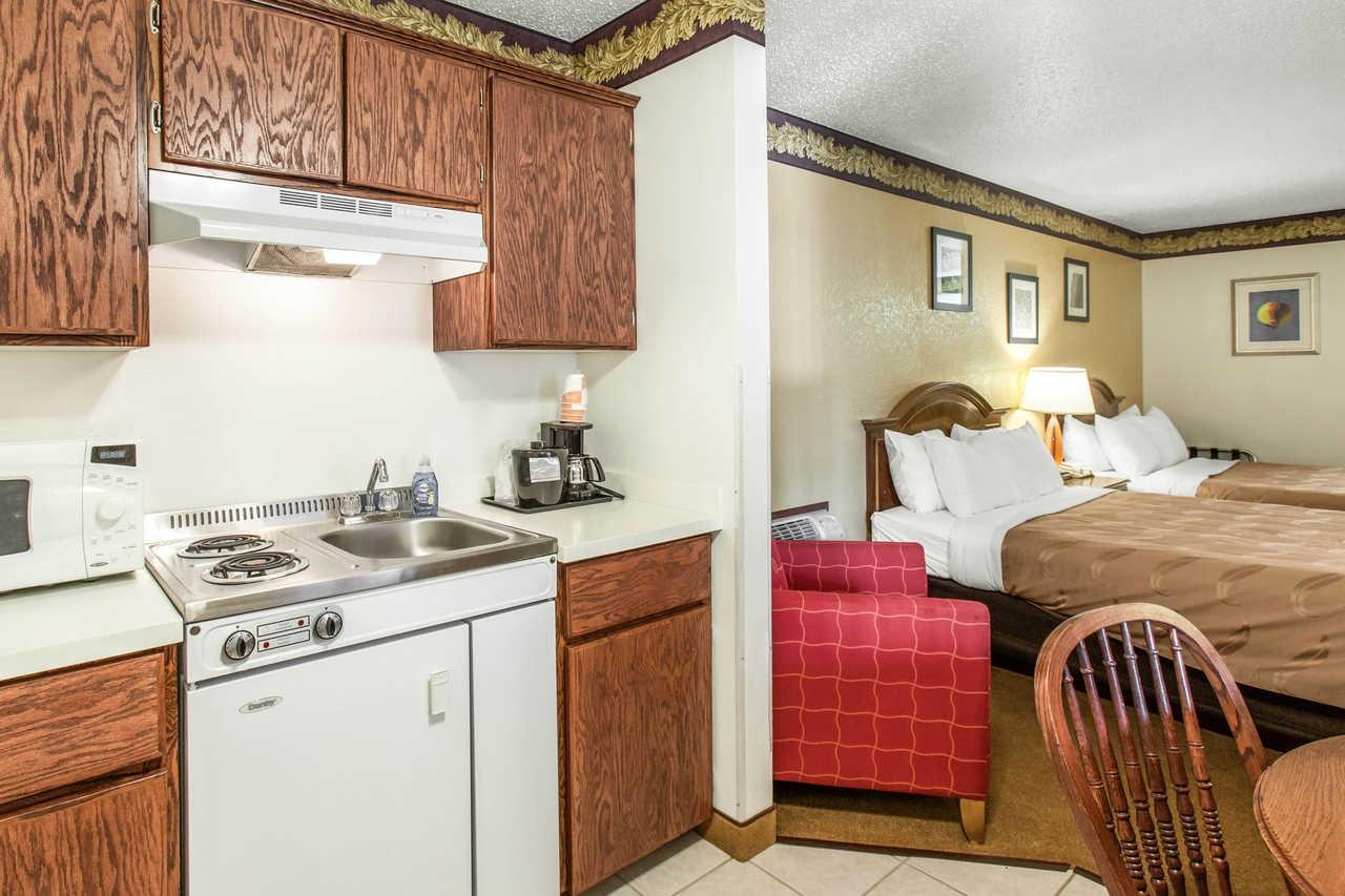 Quality Inn Keystone Near Mount Rushmore Buitenkant foto